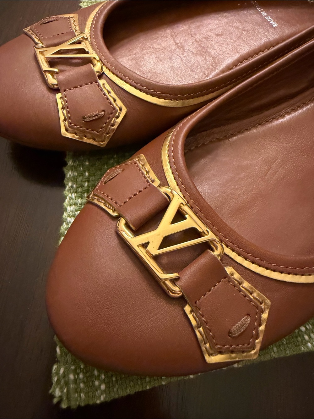 Louis Vuitton Tan Leather Ballet Flats with Gold LV Buckle - Picture 2 of 4